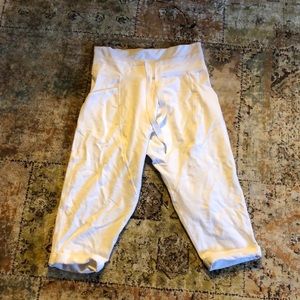 Lululemon harem style capri